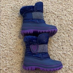 Size 8 toddler snow boots